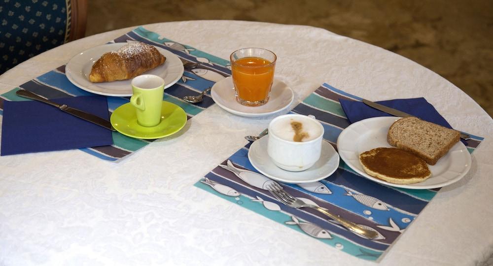 Hotel Piccinelli ريميني المظهر الخارجي الصورة