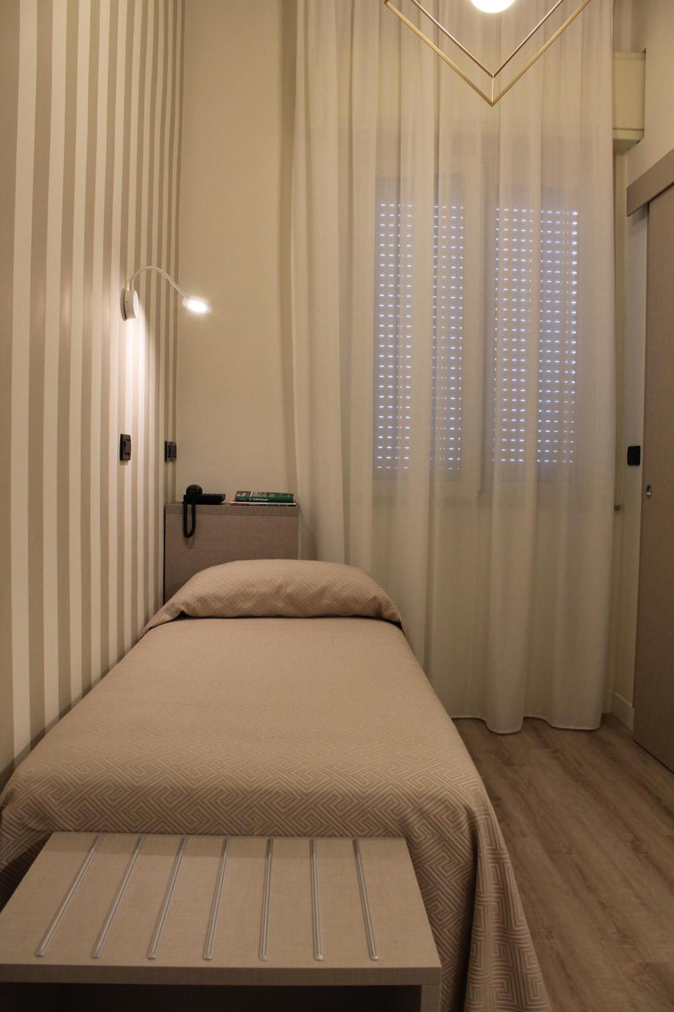 Hotel Piccinelli ريميني المظهر الخارجي الصورة